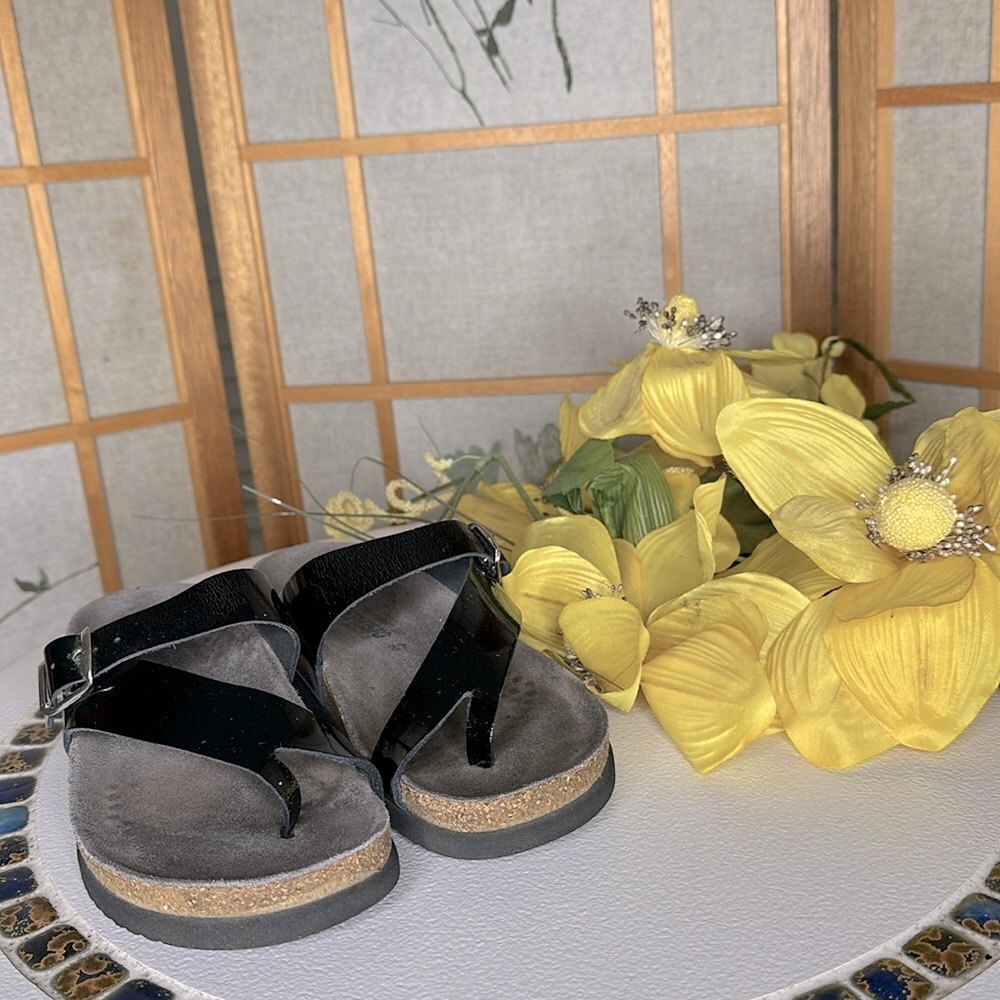 Helen Toe Post Black Ladies Mephisto Sandals made in France size 37 US 7 - Picture 5 of 16